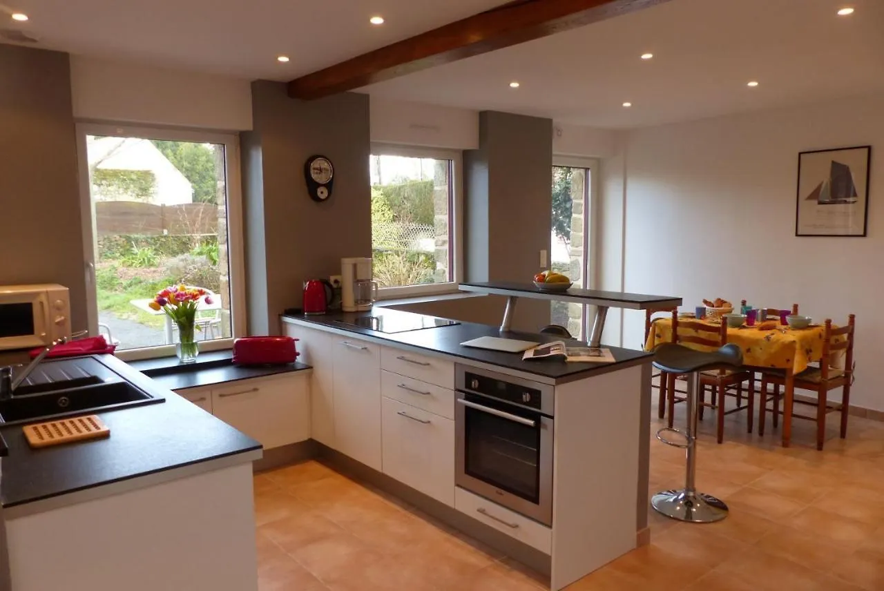 Maison 4 Personnes En Bord De Mer - Golfe Du Morbihan Baden 0*,  France